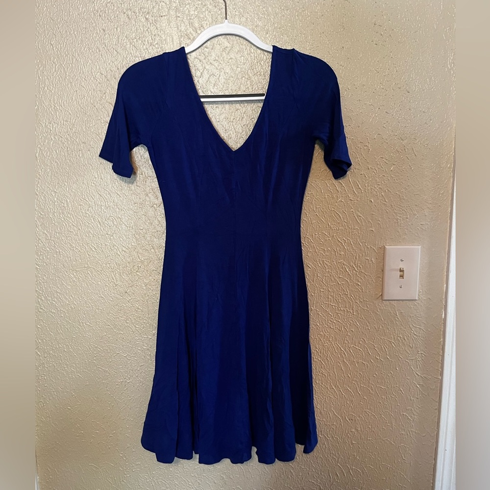 small/medium dark blue mid length dress